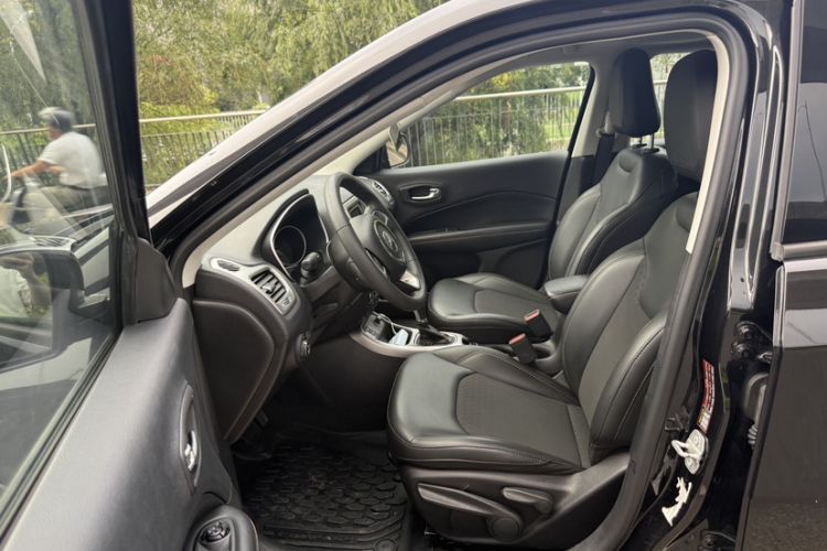 Used Jeep Compass 2017 200T Automatic Enjoyment Version Left Front Seat