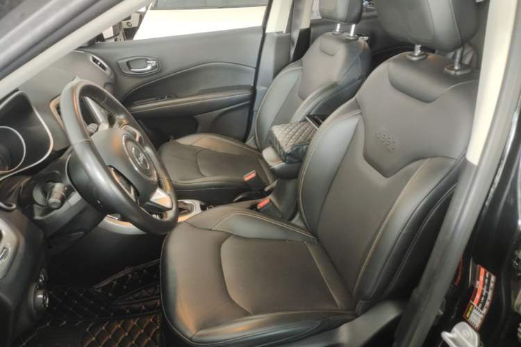 Used Jeep Compass 2017 200T Automatic Family Edition Left Front Seat