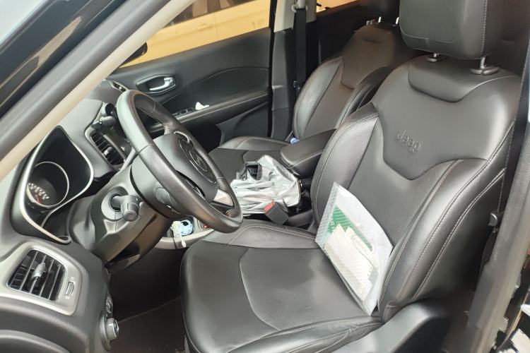 Used Jeep Compass 2017 200T Automatic Family Edition Left Front Seat