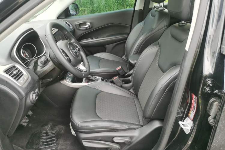 Used Jeep Compass 2017 200T Automatic Comfort Edition Left Front Seat