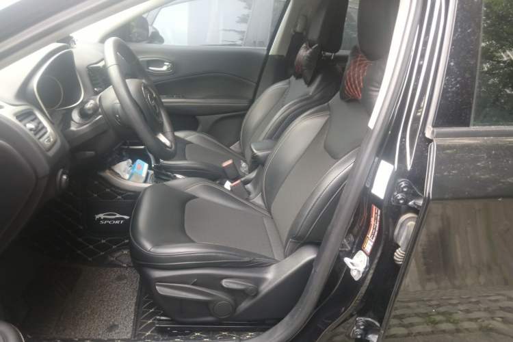 Used Jeep Compass 2017 200T Automatic Enjoyment Version Left Front Seat