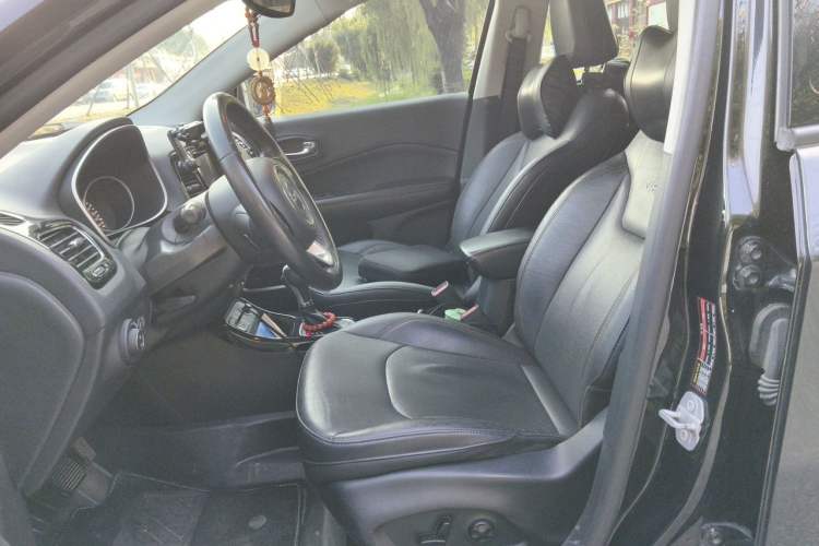 Used Jeep Compass 2017 200T Automatic Prestige Edition Left Front Seat