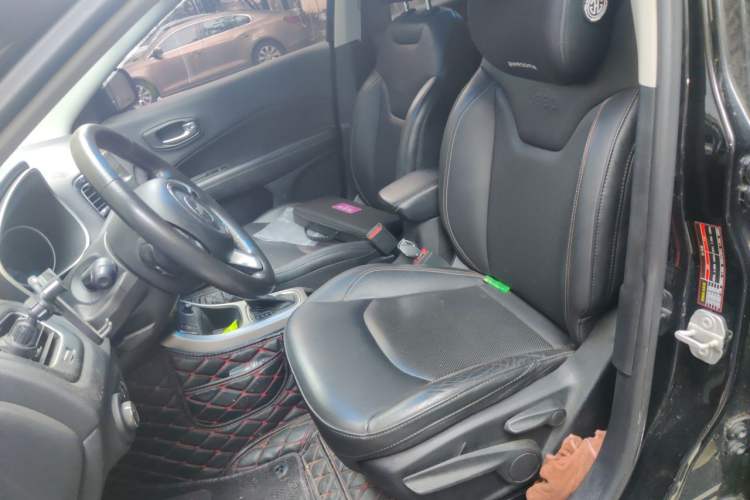 Used Jeep Compass 2017 200T Automatic Family Edition Left Front Seat