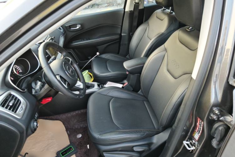Used Jeep Compass 2017 200T Automatic Family Edition Left Front Seat