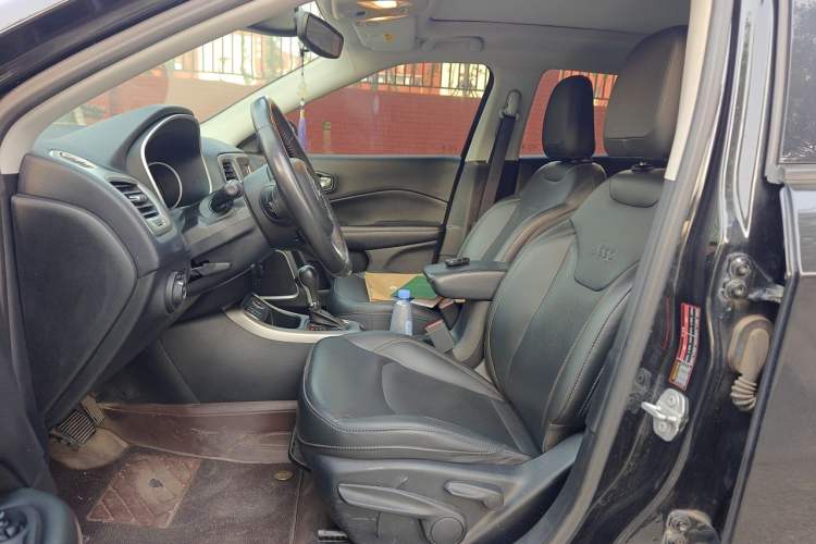 Used Jeep Compass 2017 200T Automatic Family Edition Left Front Seat