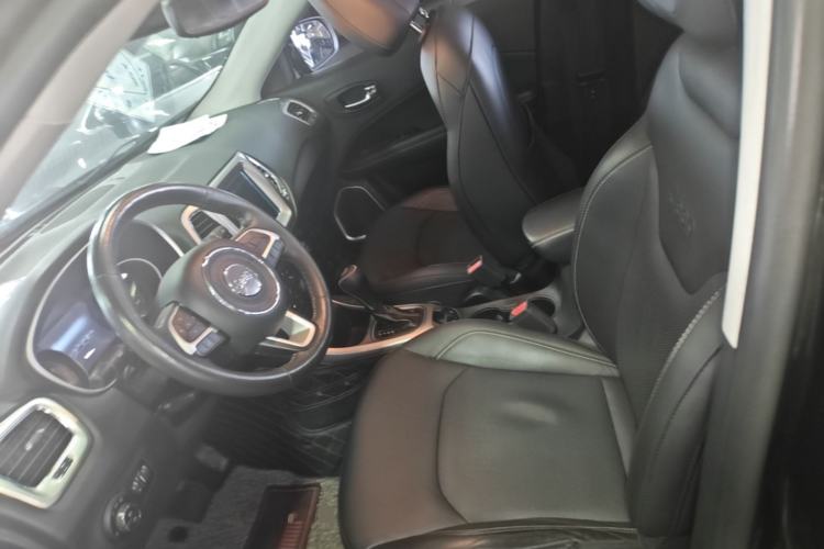 Used Jeep Compass 2017 200T Automatic Family Edition Left Front Seat