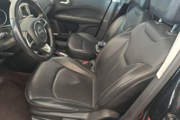 Used Jeep Compass 2017 200T Automatic Family Edition Left Front Seat