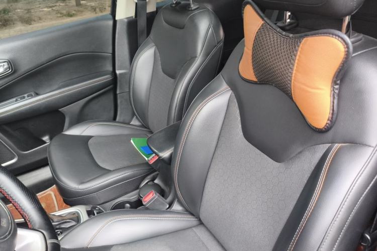 Used Jeep Compass 2017 200T Automatic Enjoyment Version Left Front Seat