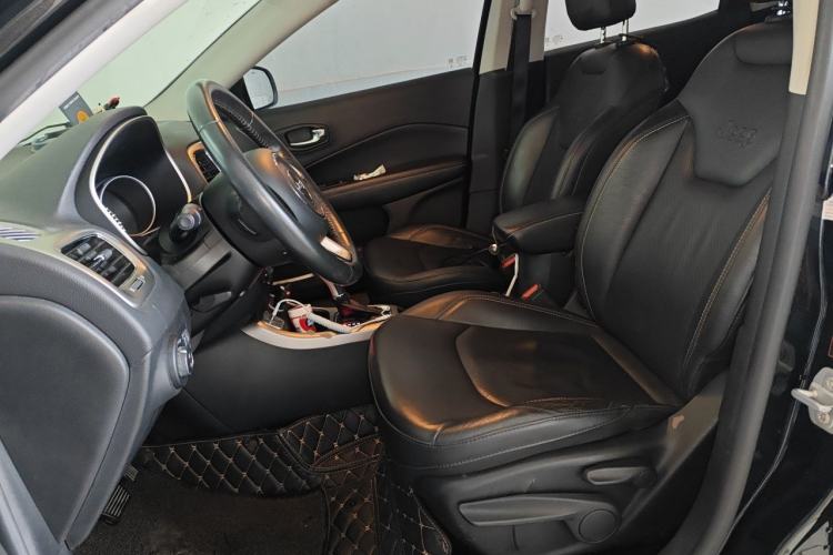 Used Jeep Compass 2017 200T Automatic Family Edition Left Front Seat