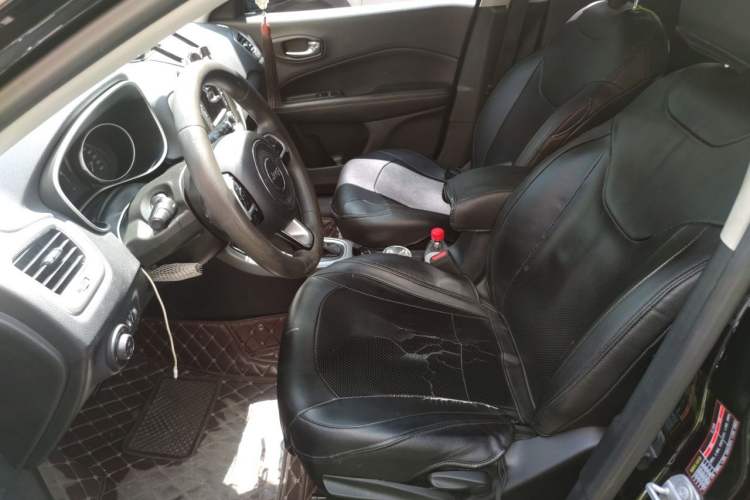 Used Jeep Compass 2017 200T Automatic Enjoyment Version Left Front Seat