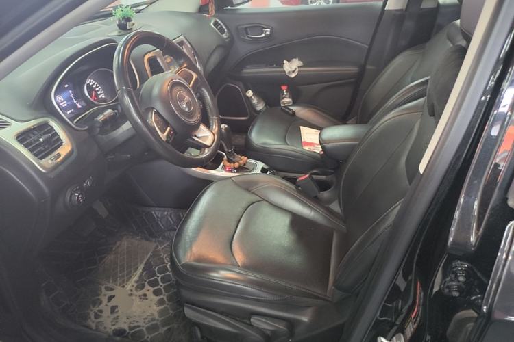 Used Jeep Compass 2017 200T Automatic Family Edition Left Front Seat