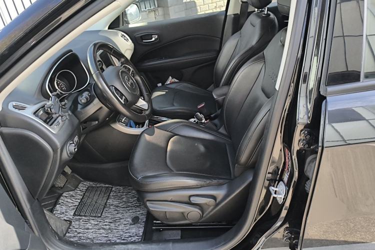 Used Jeep Compass 2017 200T Automatic Family Edition Left Front Seat