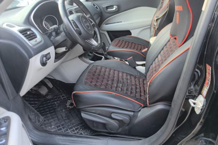 Used Jeep Compass 2017 200T Automatic Family Edition Left Front Seat