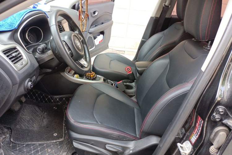 Used Jeep Compass 2017 200T Automatic Enjoyment Edition Left Front Seat