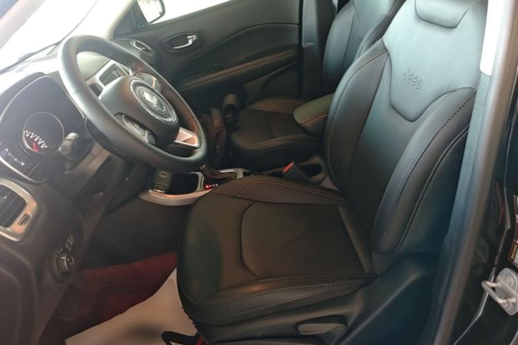 Used Jeep Compass 2017 200T Automatic Family Edition Left Front Seat