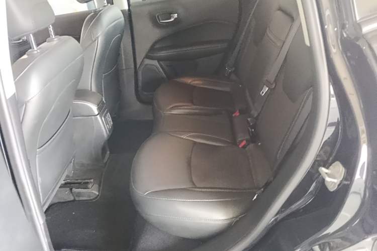 Used Jeep Compass 2017 200T Automatic Comfort Edition Left Rear Seat