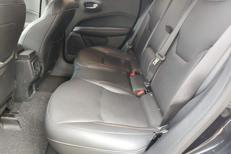 Used Jeep Compass 2017 200T Automatic Prestige Edition Left Rear Seat