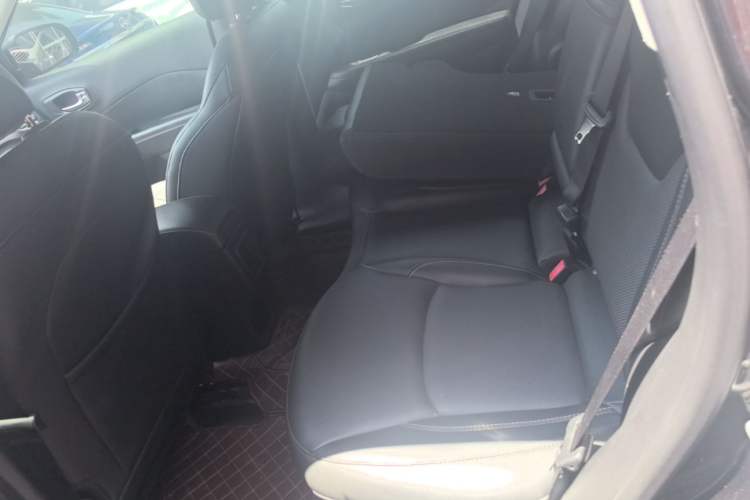 Used Jeep Compass 2017 200T Automatic Family Edition Left Rear Seat