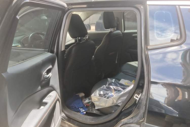 Used Jeep Compass 2017 200T Automatic Family Edition Left Rear Seat