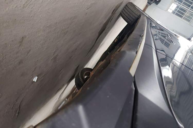 Used Jeep Compass 2017 200T Automatic Family Edition Left Side Sill