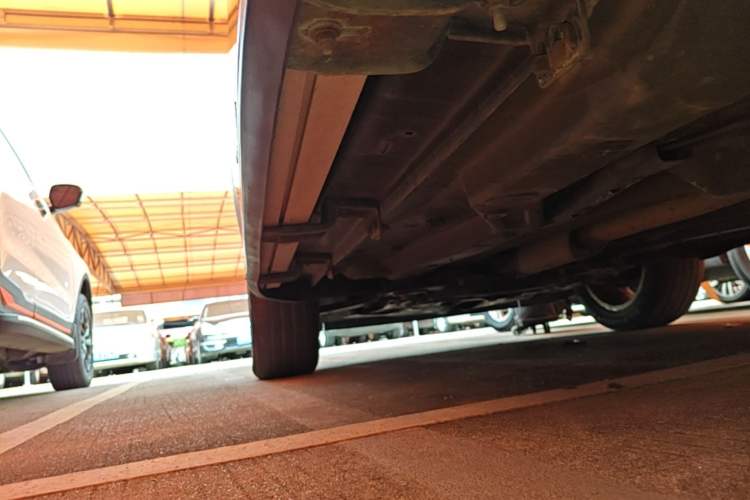 Used Jeep Compass 2017 200T Automatic Prestige Edition Left Side Sill