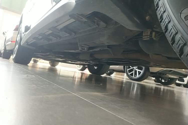Used Jeep Compass 2017 200T Automatic Family Edition Left Side Sill
