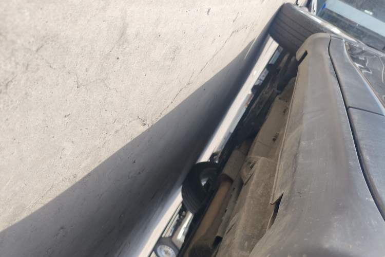 Used Jeep Compass 2017 200T Automatic Family Edition Left Side Sill