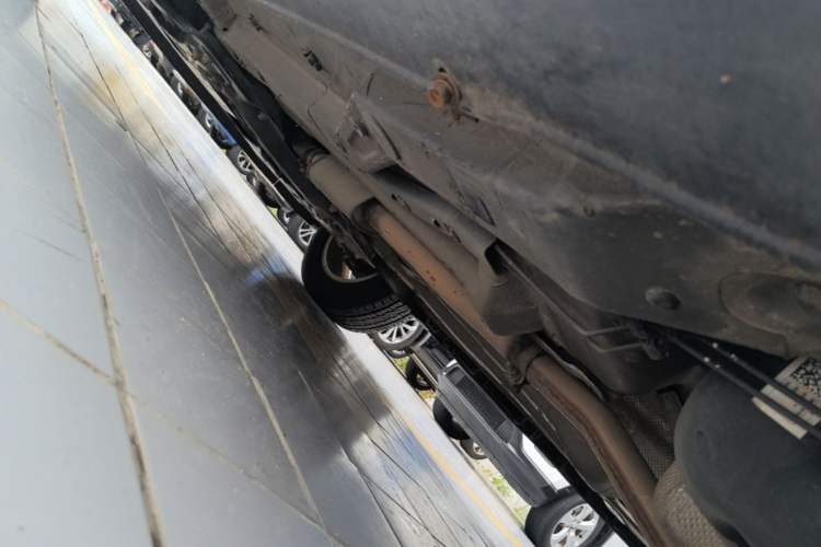 Used Jeep Compass 2017 200T Automatic Family Edition Left Side Sill