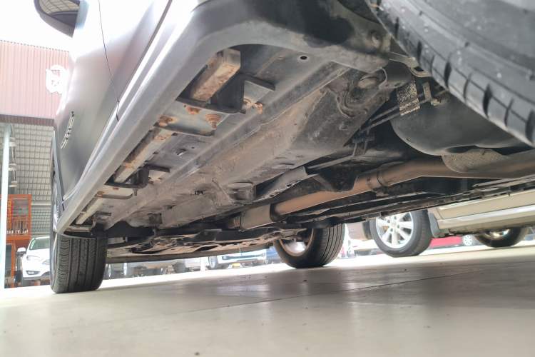 Used Jeep Compass 2017 200T Automatic Prestige Edition Left Side Sill