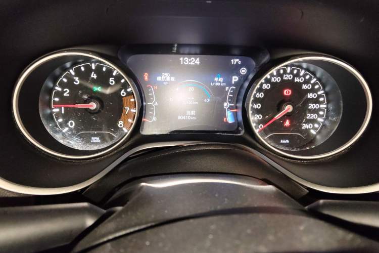 Used Jeep Compass 2017 200T Automatic Prestige Edition Odometer Close Up