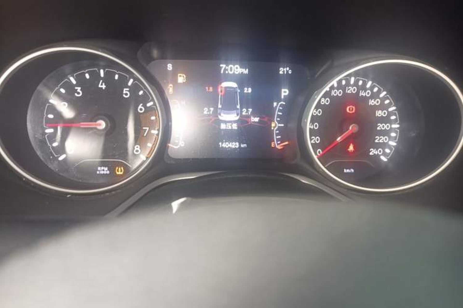 Used Jeep Compass 2017 200T Automatic Family Edition Odometer Close Up