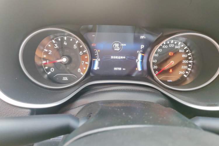 Used Jeep Compass 2017 200T Automatic Family Edition Odometer Close Up