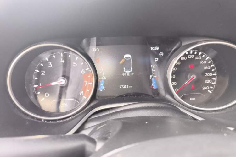 Used Jeep Compass 2017 200T Automatic Family Edition Odometer Close Up