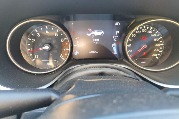 Used Jeep Compass 2017 200T Automatic Family Edition Odometer Close Up
