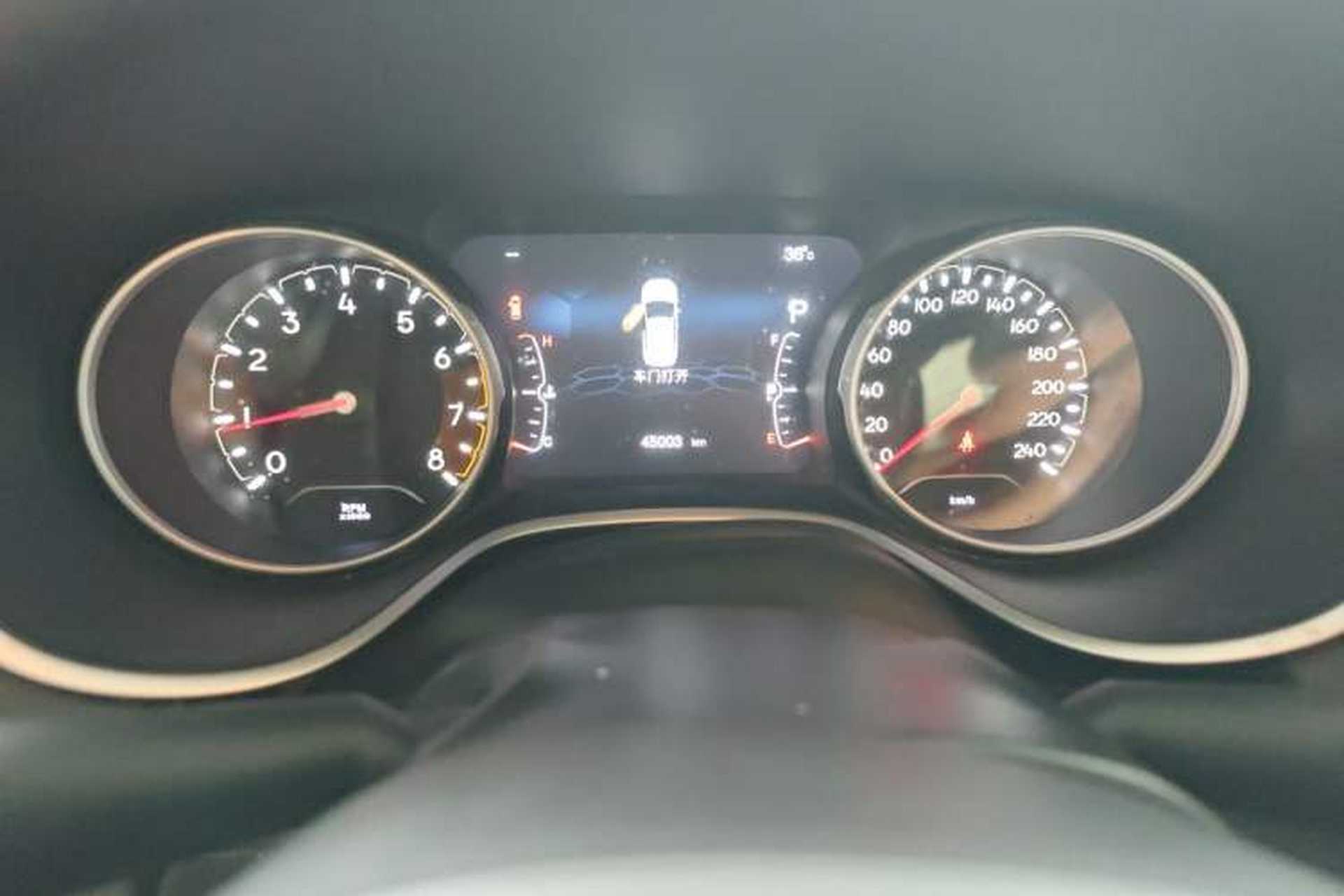 Used Jeep Compass 2017 200T Automatic Family Edition Odometer Close Up