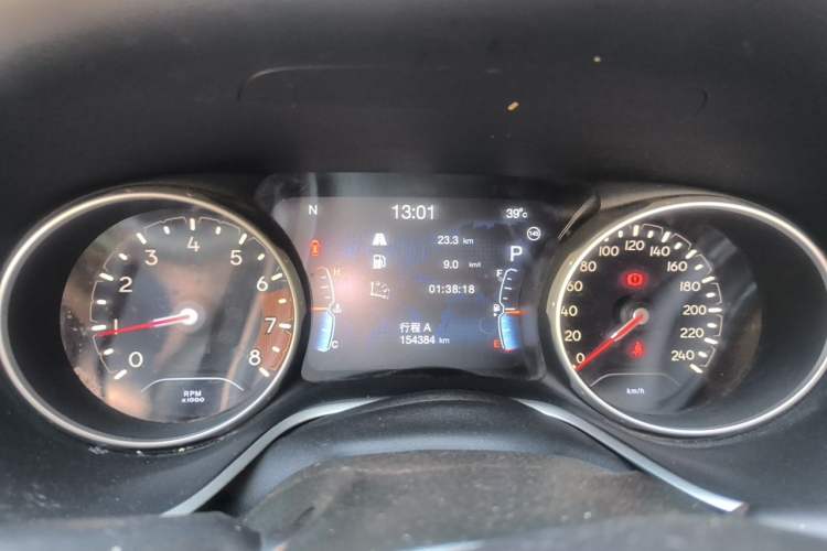 Used Jeep Compass 2017 200T Automatic Family Edition Odometer Close Up