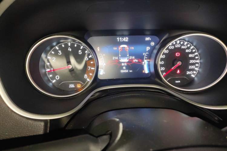 Used Jeep Compass 2017 200T Automatic Family Edition Odometer Close Up