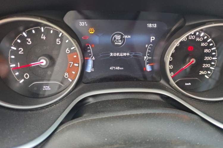 Used Jeep Compass 2017 200T Automatic Family Edition Odometer Close Up