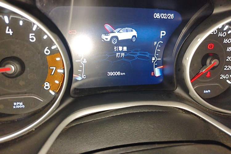 Used Jeep Compass 2017 200T Automatic Prestige Edition Odometer Close Up