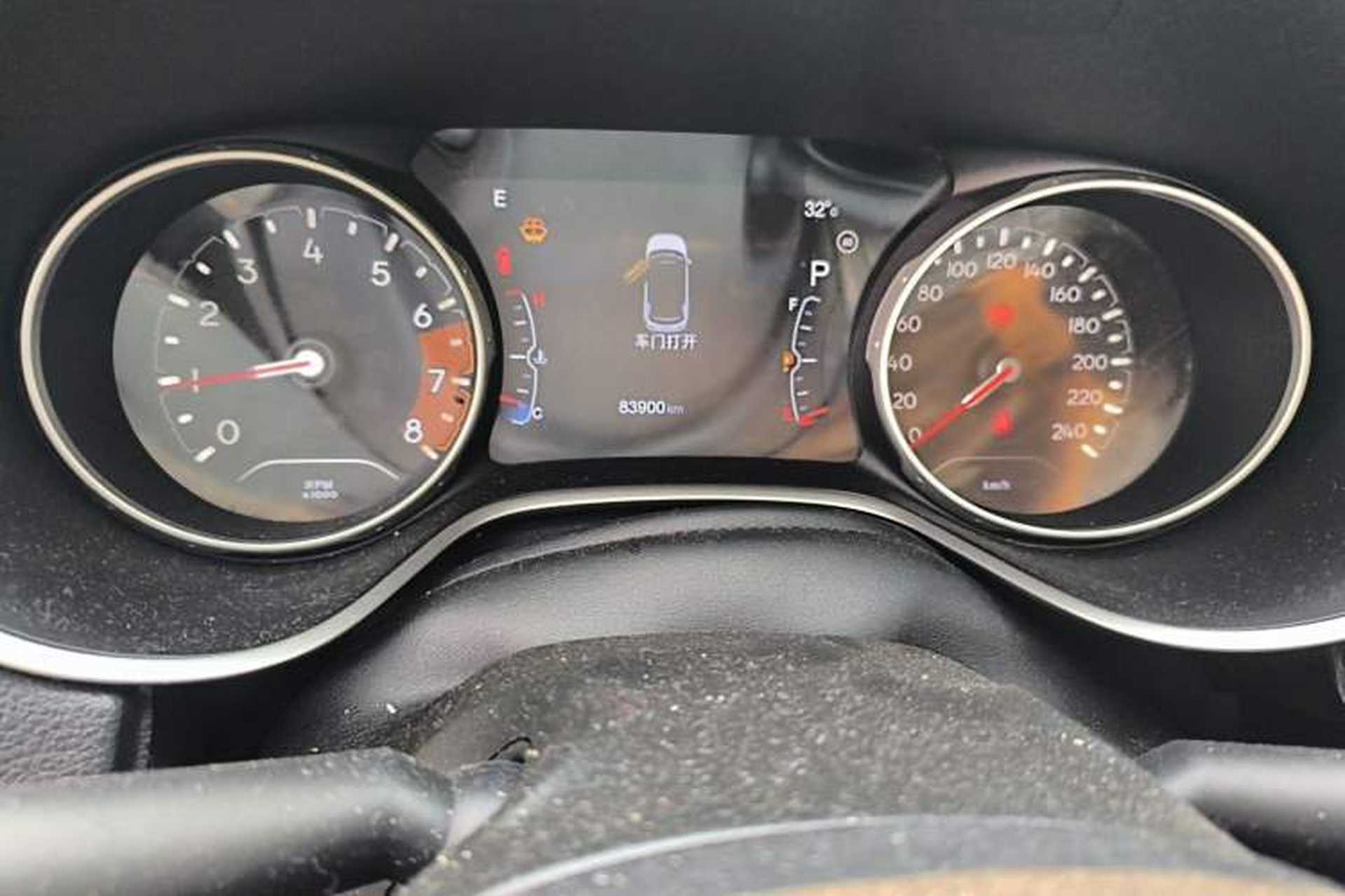 Used Jeep Compass 2017 200T Automatic Family Edition Odometer Close Up