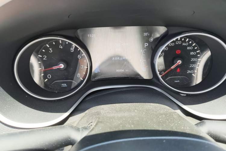 Used Jeep Compass 2017 200T Automatic Family Edition Odometer Close Up