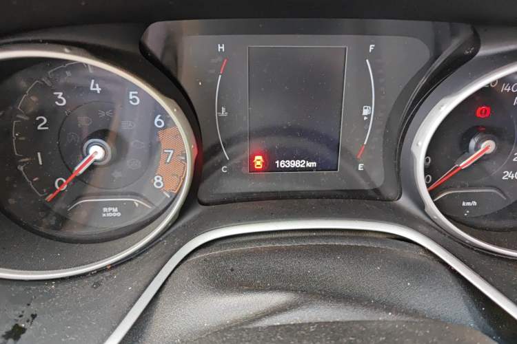 Used Jeep Compass 2017 200T Automatic Enjoyment Edition Odometer Close Up