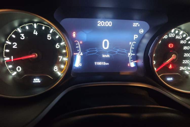 Used Jeep Compass 2017 200T Automatic Family Edition Odometer Close Up