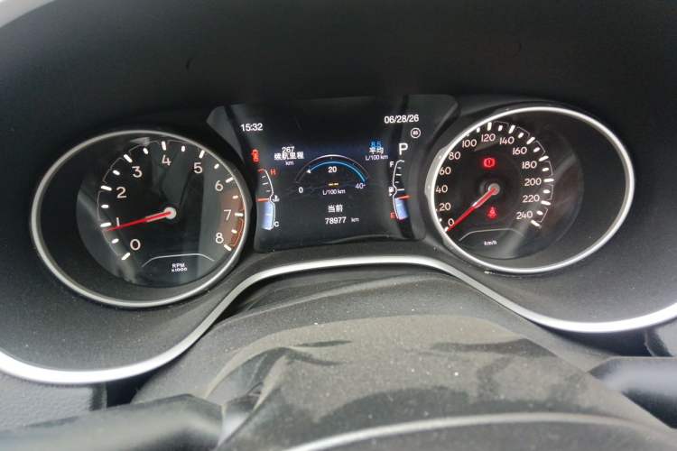 Used Jeep Compass 2017 200T Automatic Family Edition Odometer Close Up