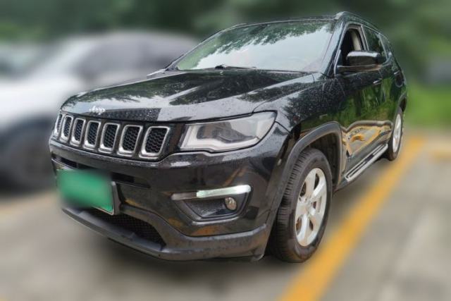 Ojetý Jeep Compass 2017 200T Automatic Family Edition
