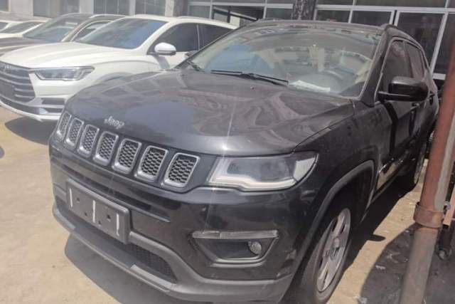 Używany Jeep Compass 2017 200T Automatic Family Edition