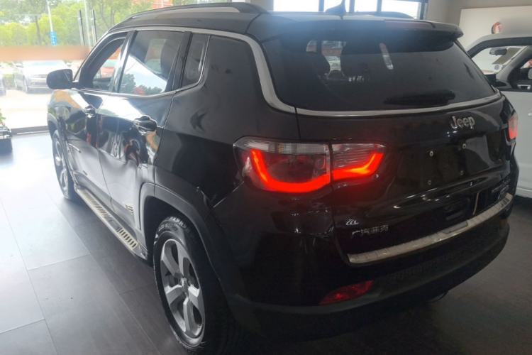 Used Jeep Compass 2017 200T Automatic Family Edition Rear Left 45 Deg