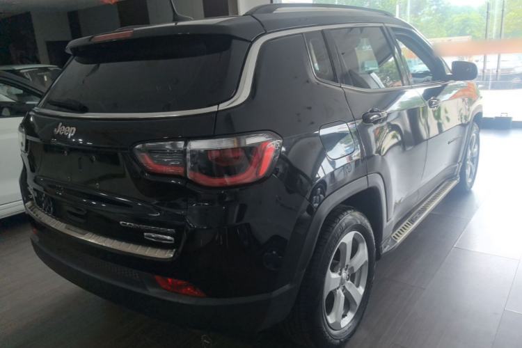 Used Jeep Compass 2017 200T Automatic Family Edition Rear Right 45 Deg