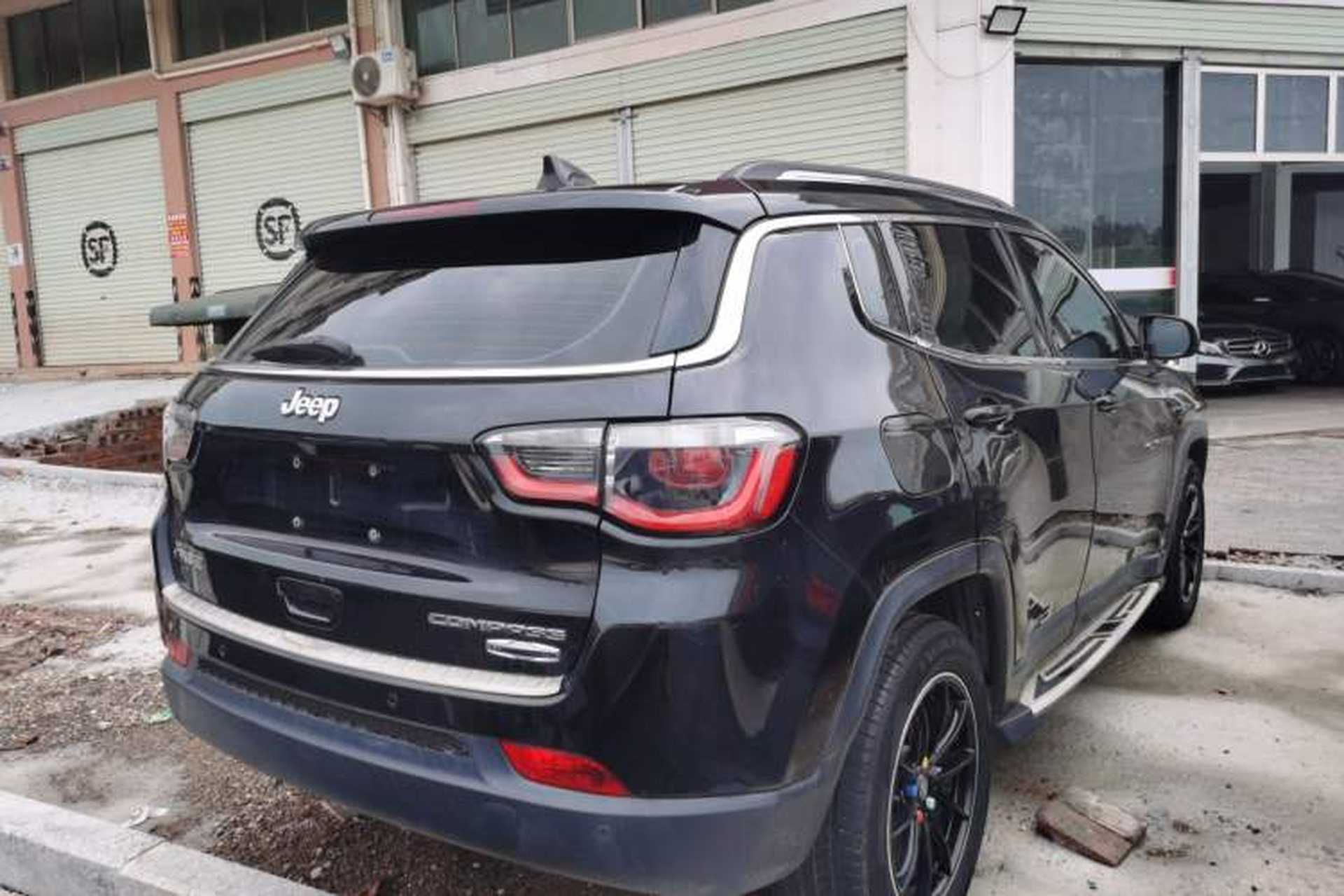 Used Jeep Compass 2017 200T Automatic Family Edition Rear Right 45 Deg