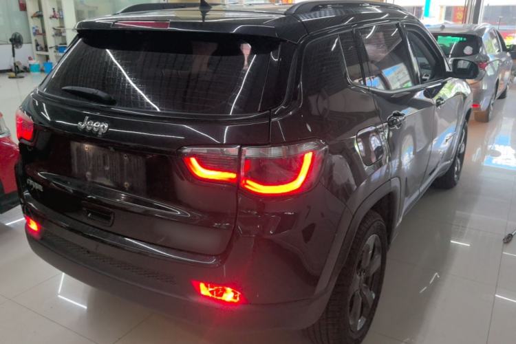 Used Jeep Compass 2017 200T Automatic Enjoyment Edition Rear Right 45 Deg